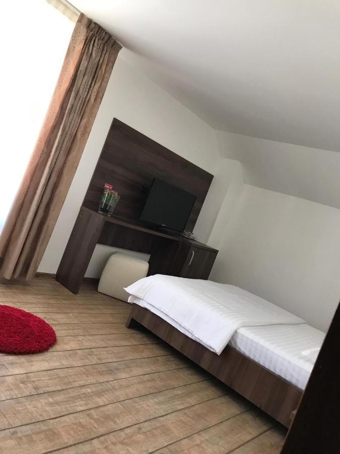 Pensiunea Montana Borsa Mm Băile Borşa Exterior foto